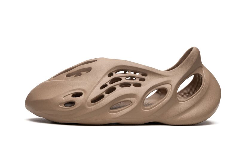 Adidas Yeezy Foam Runner Clay Taupe