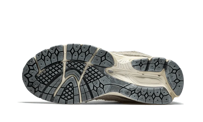 New Balance 2002R Protection Pack Rain Cloud - obrazek 4