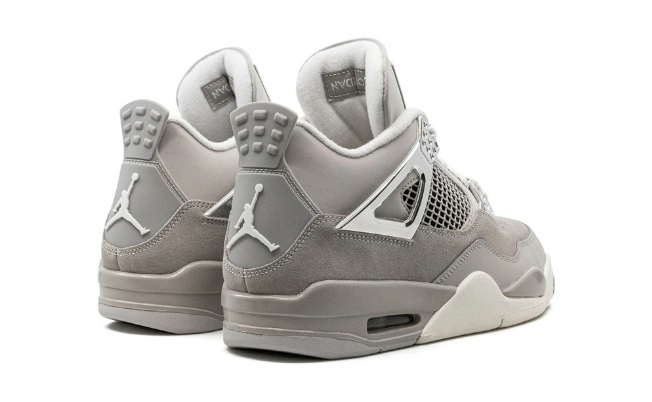 Air Jordan 4 Retro Frozen Moments - obrazek 3