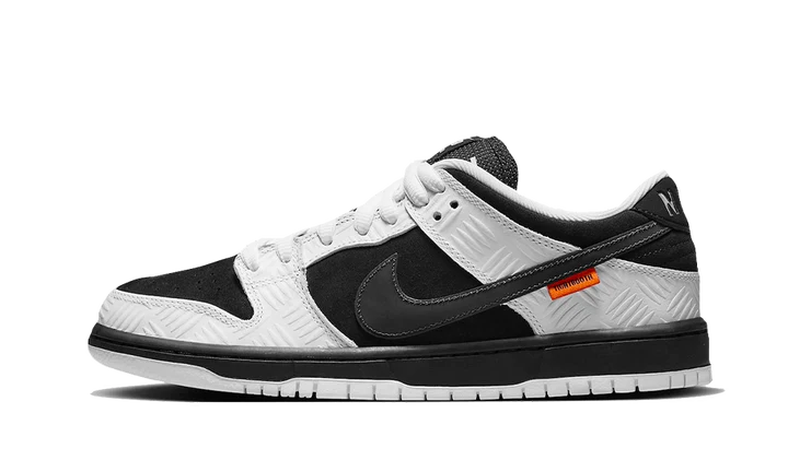 Nike SB Dunk Low TIGHTBOOTH