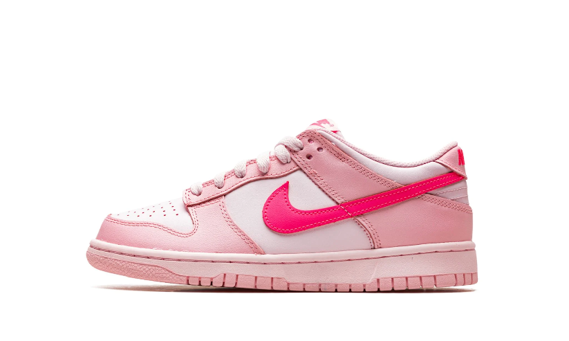 Nike Dunk Low Triple Pink