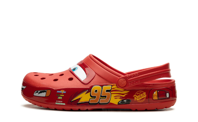 Crocs Classic Clog Lightning McQueen