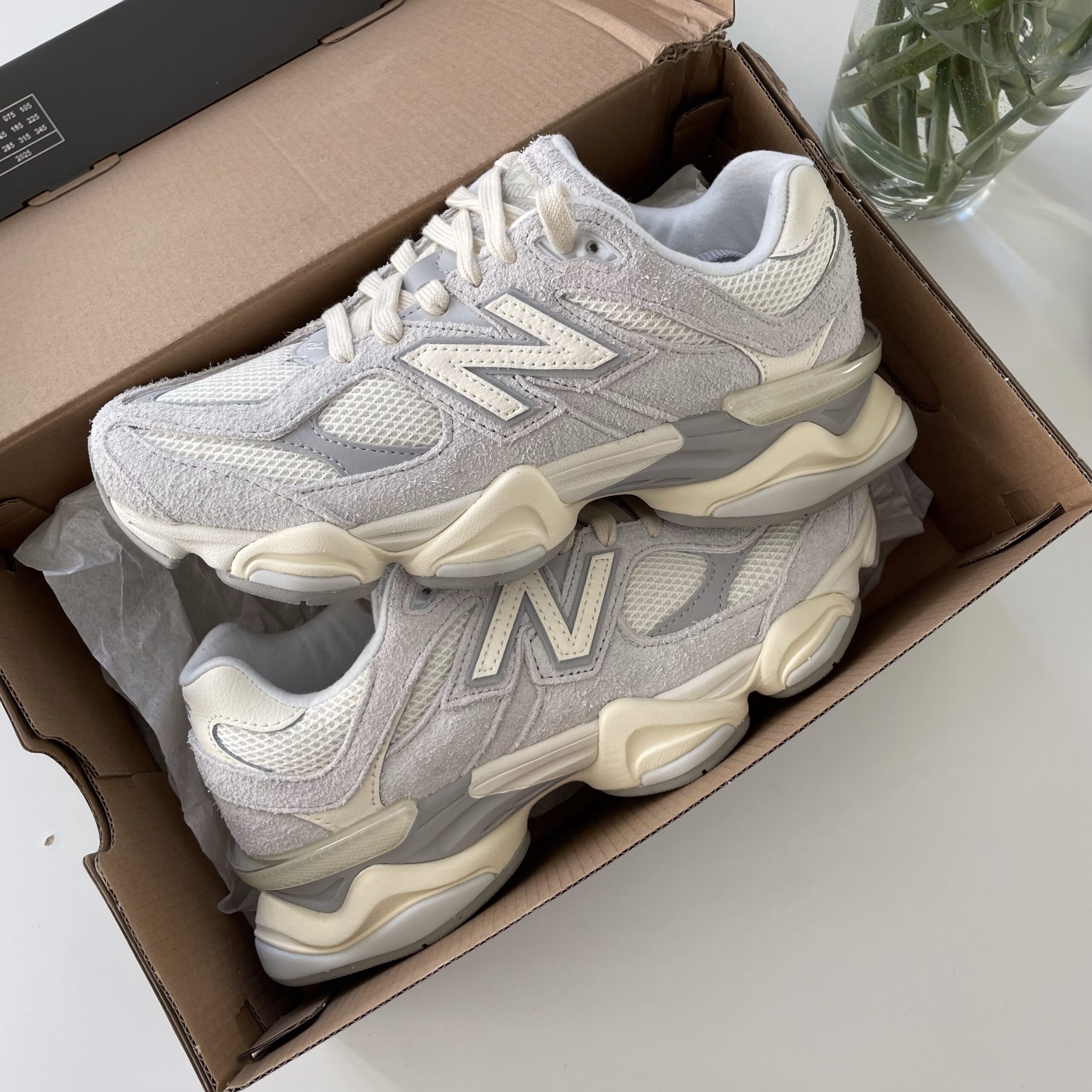 New Balance 9060 Quartz Grey