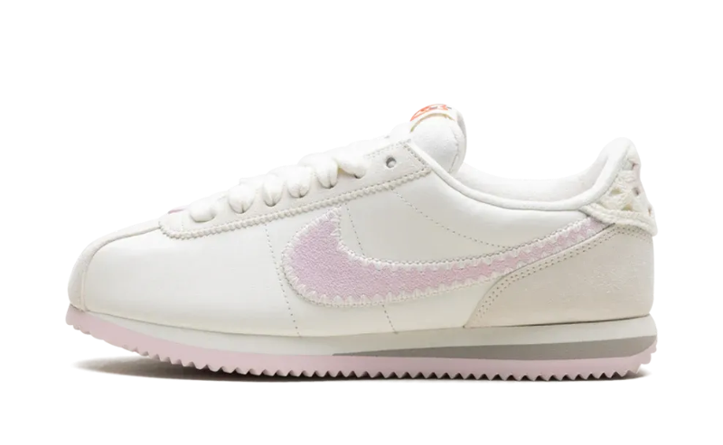 Nike Cortez Valentine's Day (2025)