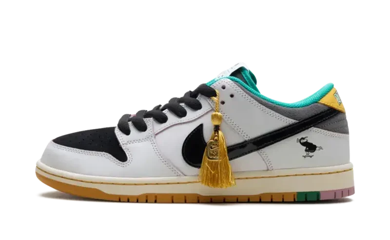 Nike SB Dunk Low CSEF