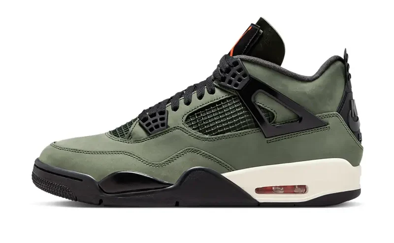 Air Jordan 4 Retro OG SP Undefeated