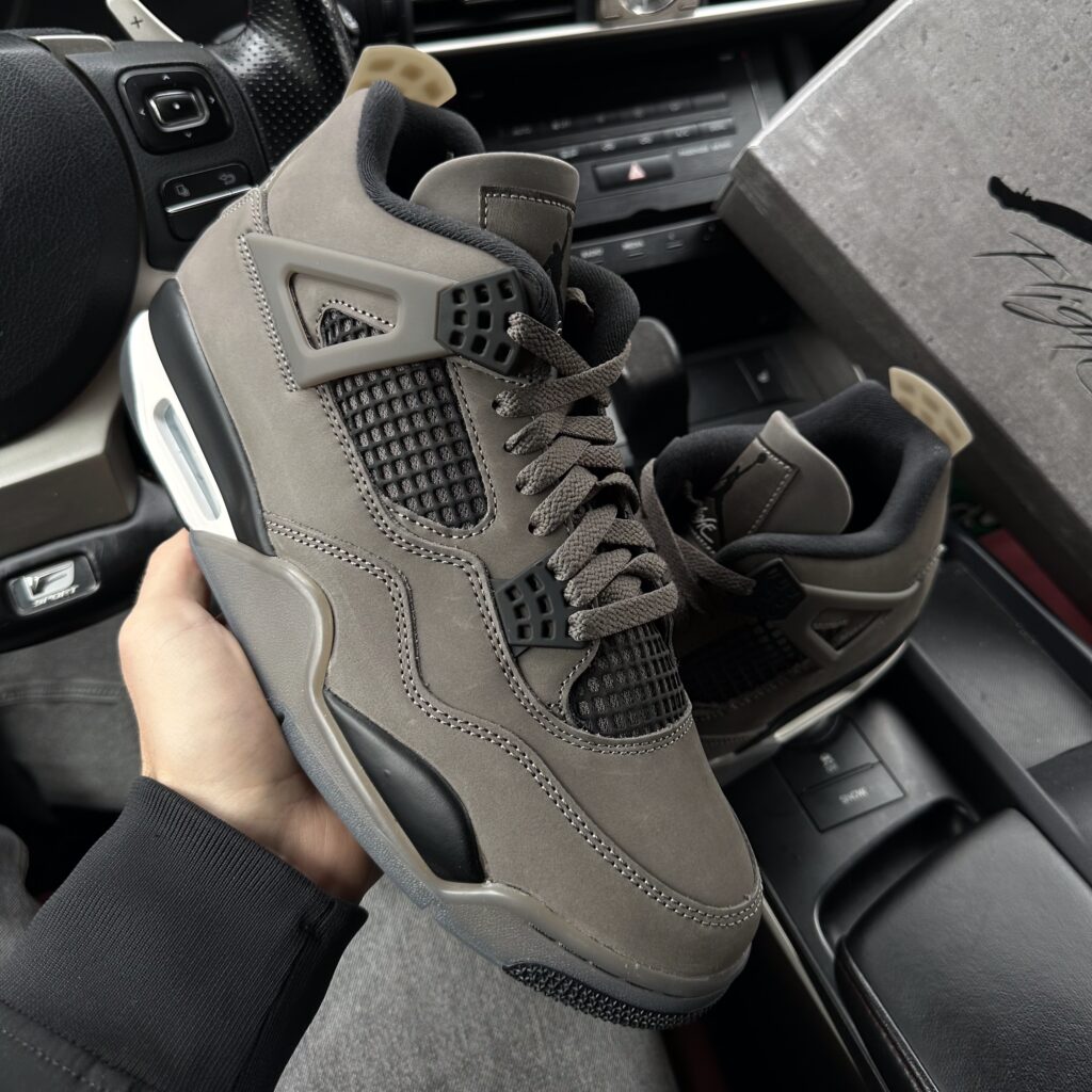 Air Jordan 4 Retro Cave Stone