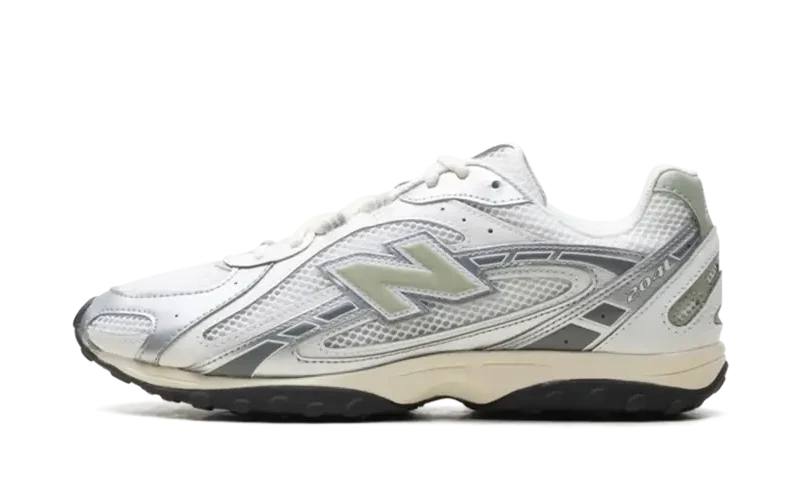 New Balance 204L Silver Metallic Sage Green