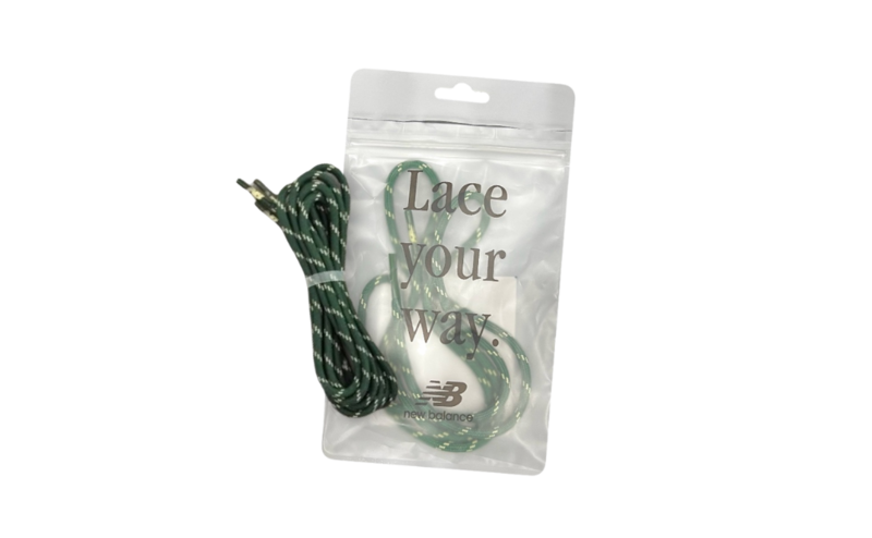 Ciemnozielone sznurówki New Balance 204L