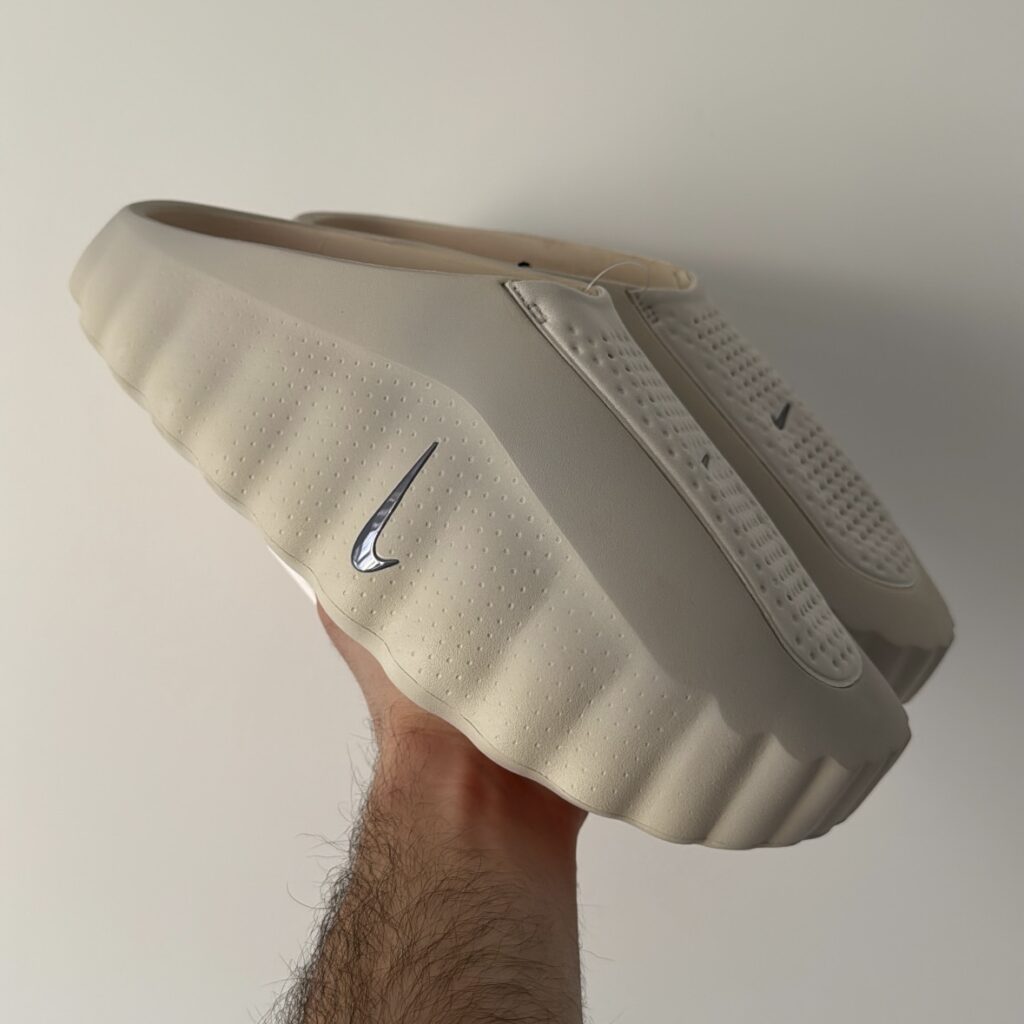 Nike Mind 001 Slide Light Bone