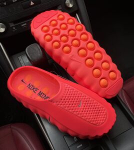 Nike Mind 001 Slide Solar Red