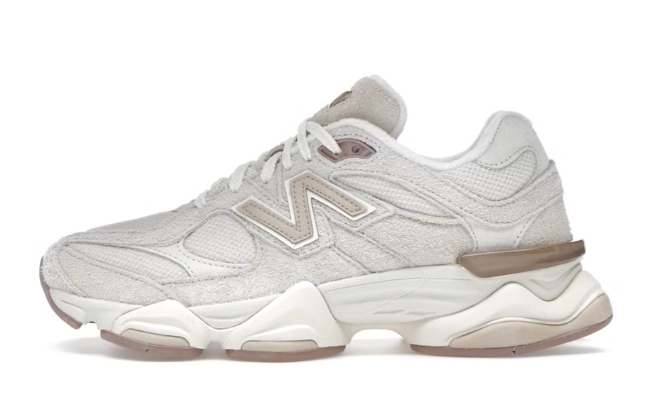New Balance 9060 Bisque Sea Salt