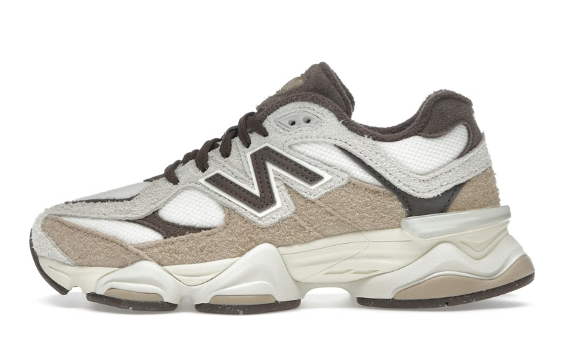 New Balance 9060 Earth Shadow Bisque
