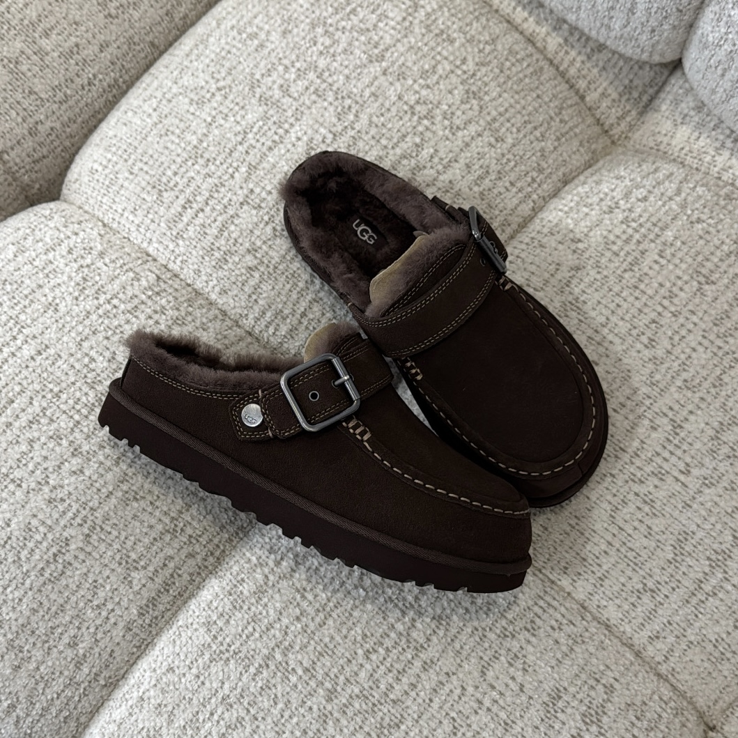 UGG Goldenstar Evelina Clog Burnt Cedar